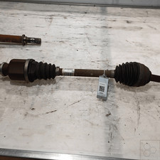 Albero motore anteriore usato  Volpago del Montello