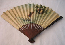 Ancien eventail chinois d'occasion  Neuville-aux-Bois