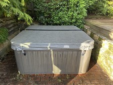 Jacuzzi j235 hot for sale Jacuzzi j235 hot for sale  HAYWARDS HEATH