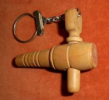 Porte clés vin d'occasion  Bar-le-Duc