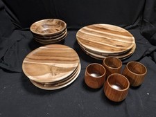 Unused settings 16pcs for sale  Bellingham