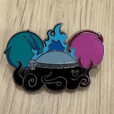 Broche Hidden Mickey Disney - 2025 Disneyland Wave B - Chapéu de orelha - Hades comprar usado  Enviando para Brazil