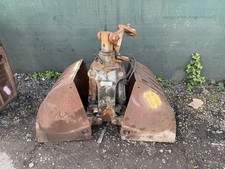 Clam shell bucket for sale  WARRINGTON