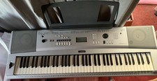 Yamaha dgx 230 for sale  CHESTER