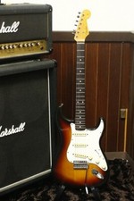 Raro Fender Japão '62 reedição Stratocaster STD-62 3TS Fujigen Fabricado no Japão comprar usado  Enviando para Brazil