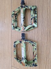 Bike flat pedals for sale  MAIDENHEAD