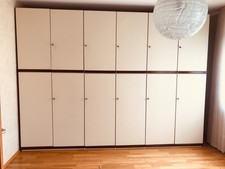 Grosser zwölftüriger hülsta gebraucht kaufen  Olsbrücken