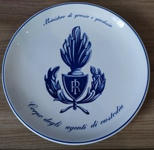 Piatto decorativo agenti usato  Genova