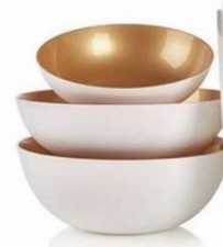 Tupperware chic dining d'occasion  Expédié en Belgium