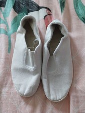 Chaussons gym t29 d'occasion Chaussons gym t29 d'occasion  L'Isle-d'Abeau