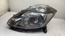 Faro anteriore sinistro usato  Italia