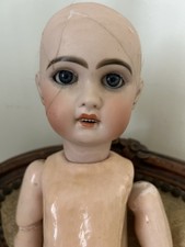 Jolie poupée ancienne d'occasion Jolie poupée ancienne d'occasion  Gien