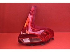 VOLVO V40 Hatchback tylne światło prawe 31395845 2013 29844299 na sprzedaż  PL