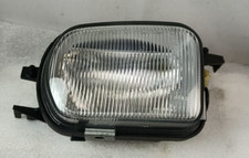 Fendinebbia ant. destro usato Fendinebbia ant. destro usato  Pistoia