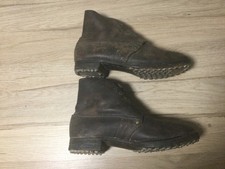 Rare paire brodequins d'occasion Rare paire brodequins d'occasion  France