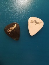 Médiator rouge blanc d'occasion Médiator rouge blanc d'occasion  Montluel