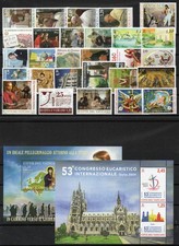 Vaticano annata completa usato Vaticano annata completa usato  Spedire a Italy