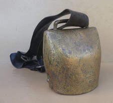 Ancienne cloche vache d'occasion  Polliat