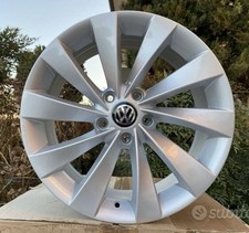 cerchi lega 17 volkswagen usato cerchi lega 17 volkswagen usato Castellammare di Stabia