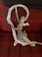 Large lladro nao for sale  ROCHESTER