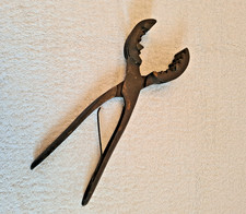 Ancienne pince degoudronner d'occasion Ancienne pince degoudronner d'occasion  Heudicourt