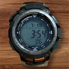 Montre bracelet solaire d'occasion  Expédié en France