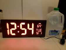 Large digital led for sale  Salem