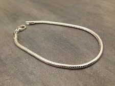 Bracelet fin argent d'occasion  La Celle-Saint-Cloud