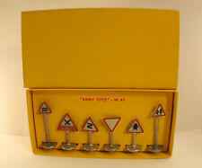 Dinky toys no. d'occasion  Expédié en Belgium