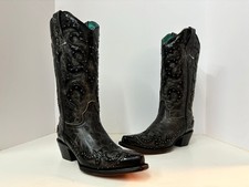 Corral women size for sale  Brownsville