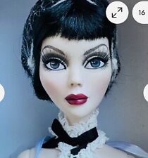 Tonner evangeline ghastly d'occasion  Montoir-de-Bretagne