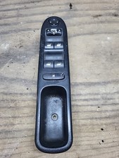 bouton leve vitres peugeot d'occasion bouton leve vitres peugeot d'occasion  Arzacq-Arraziguet