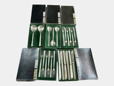 Set boxed viners for sale  WESTCLIFF-ON-SEA