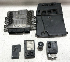 8200659536 8200592611 kit usato  Frattaminore
