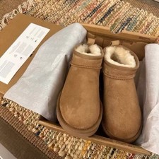Ugg classic ultra for sale  Lincoln