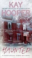 Haunted by Hooper, Kay comprar usado  Enviando para Brazil