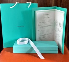 Caixa de pulseira de couro azul Tiffany & Co com caixa de papel externa comprar usado  Enviando para Brazil