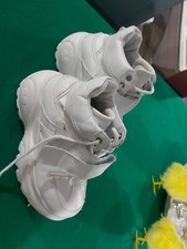 Scarpe donna ragazzo usato  Roma