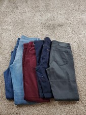 Lot womens jeans for sale  Fresno