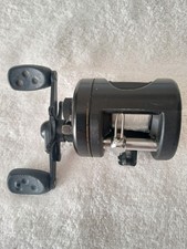Carretel Abu Garcia 3600 redondo preto Max isca fundido , usado comprar usado  Enviando para Brazil