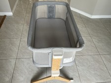 Newton bassinet bedside for sale  Saint Petersburg
