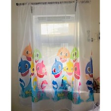  Firanka Baby Shark Net Voile 225 cm szeroka x 150 cm wysoka wykończona tunelem , używany na sprzedaż  PL