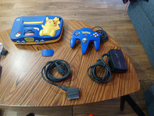 Console nintendo pikachu d'occasion  Lançon-Provence