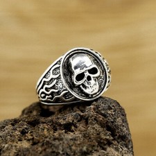 anello teschio argento usato anello teschio argento usato Italia