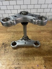 Braçadeira de garfo superior Harley Davidson Sportster XL 1200 883 04 05 06 OEM árvore tripla, usado comprar usado  Enviando para Brazil
