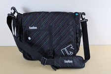 Burton snowboards shoulder for sale  Holt