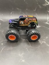 Usado, Hot Wheels Halloween Grave Digger Monster Jam 1:64 solto exclusivo comprar usado  Enviando para Brazil
