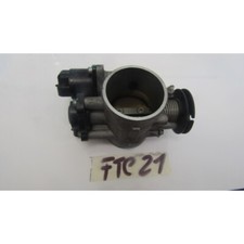 Corpo farfallato throttle usato  Montecalvo Irpino