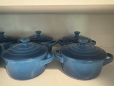 Creuset petite round d'occasion  Expédié en Belgium
