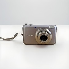 Fujifilm digital camera usato  Gravina in Puglia